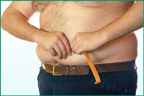La obesidad de un hombre es una de las causas de los problemas con la potencia